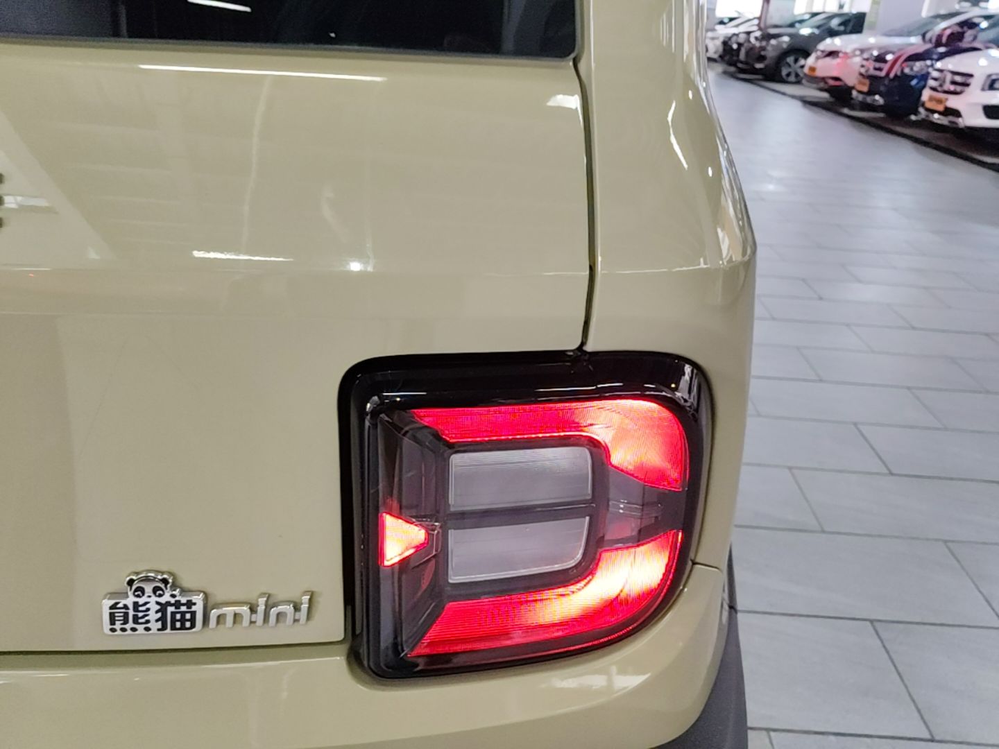 Geely Galaxy Panda 2024 200km Panda Rider — снимка 9