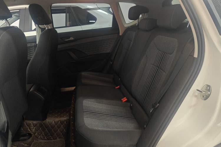 Used Volkswagen Tharu 2019 280TSI Two-Wheel Drive Trend Edition China VI Standard Left Rear Seat