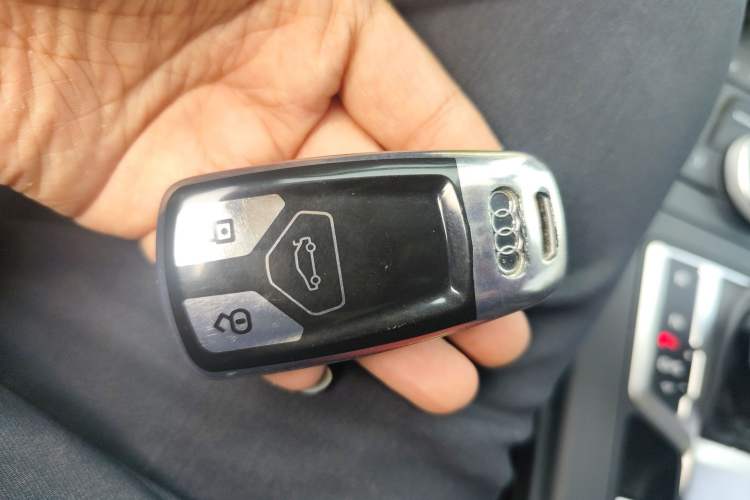 Used Audi A4L 2019 40 TFSI Ambition China VI