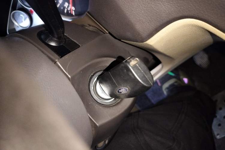 Used Ford Focus 2013 Sedan Classic 1.8L Manual Base Model
