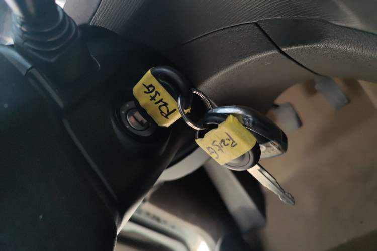 Used Wuling Hongguang 2014 1.5L S Standard Version
