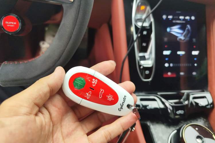 Used MG Cyberster 2024 520 km Legendary All-Wheel-Drive Red Canopy Version
