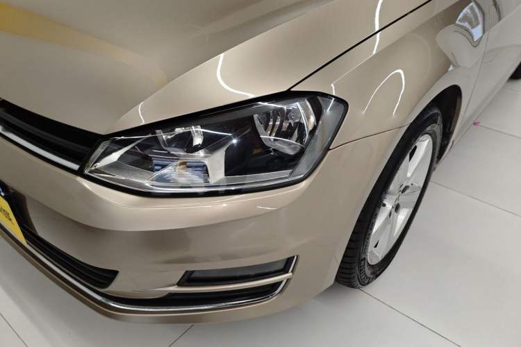 Used Volkswagen Golf 2015 1.6L Automatic Comfort Model
