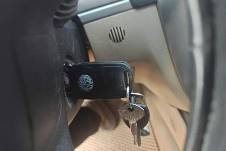 Used Buick Excelle 2011 1.6 LX-MT