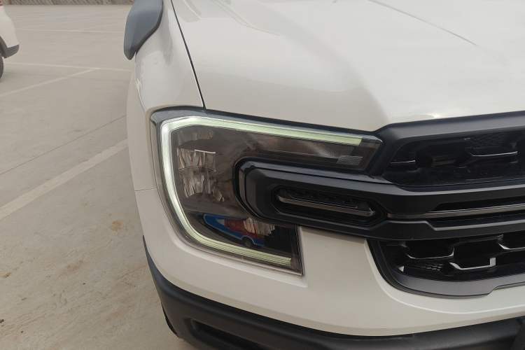 Used Ford Ranger 2023 Trailblazer 4x4 Automatic Off-Road Version – Gasoline