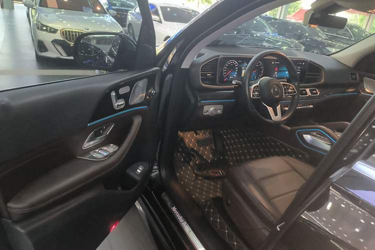 Used Mercedes-Benz GLE 2021 GLE 350 4MATIC Stylish Model Driver Seat