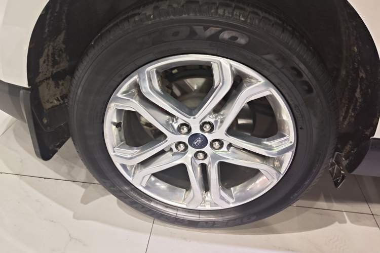 Used Ford Edge 2016 EcoBoost 245 Two-Wheel-Drive Titanium 7-Seater