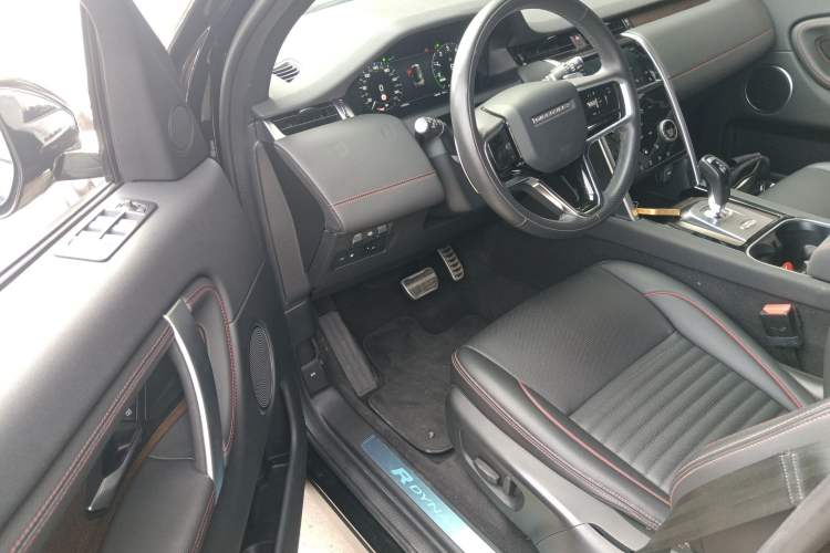 Used Land Rover Discovery Sport New Energy 2022 Facelifted P300e Plug-in Hybrid Electric Version