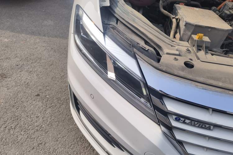 Used Volkswagen Lavida Pure Electric 2019 Enjoyment Edition Right Front Headlight