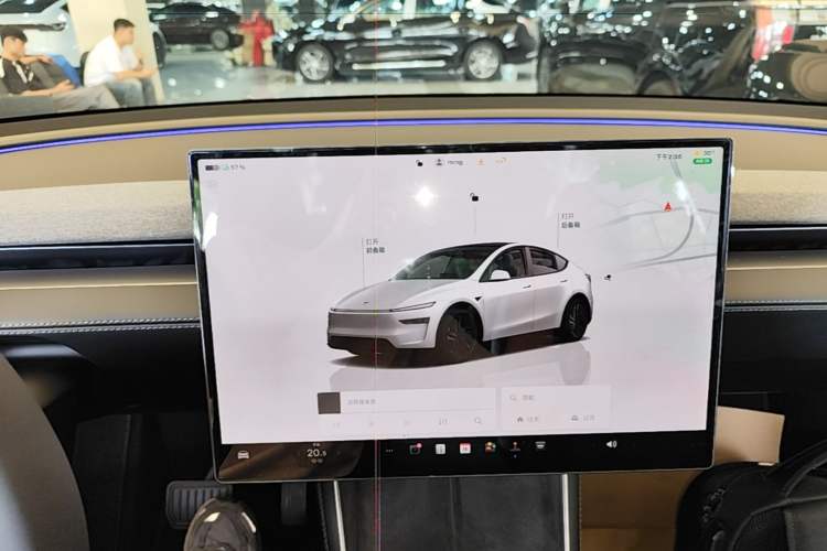 Used Tesla Model Y 2026 Rear-Drive Model
