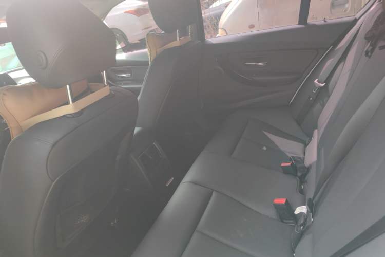 Used BMW 3 Series 2016 320i Fashion Model
