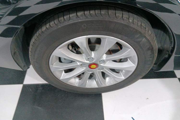 Used Hongqi H7 2015 2.0T Luxury Model