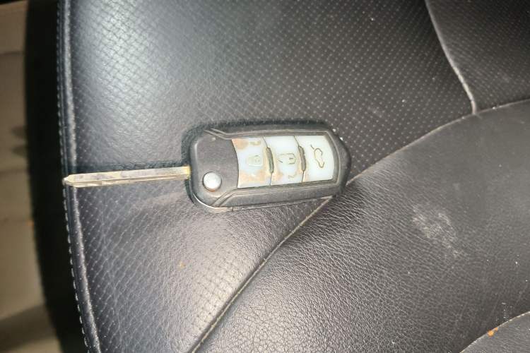 Used GAC Trumpchi GS5 2012 2.0L Manual Two-Wheel Drive Elite Edition Vehicle Key