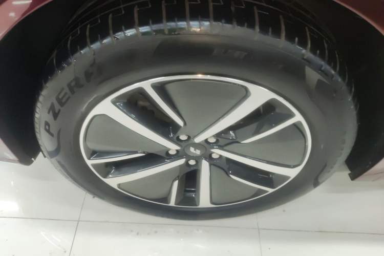 Used Li Auto L7 2024 Pro Model
