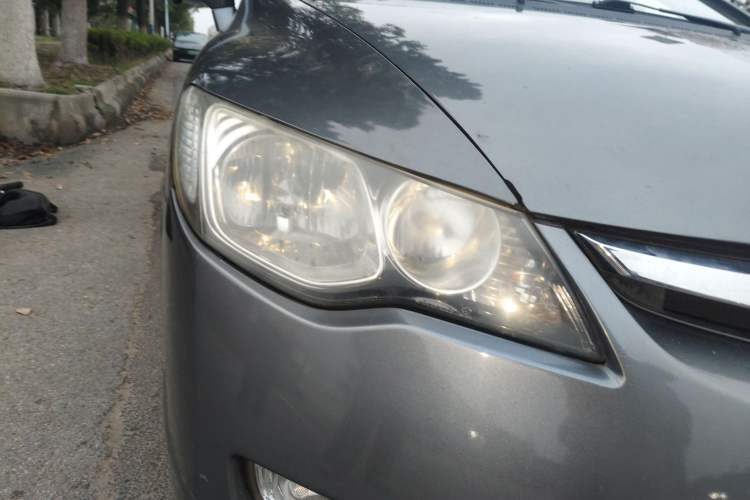 Used CIIMO 2012 1.8L Automatic
