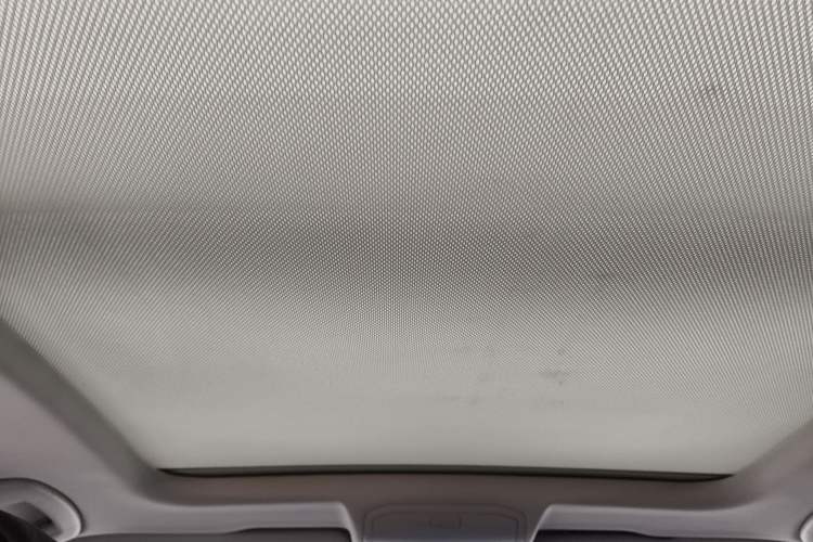 Used Volkswagen C-TREK 2017 1.6L Automatic Luxury Model