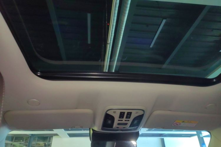 Used Wey VV6 2021 2.0T Two-Wheel Drive Smart Plus