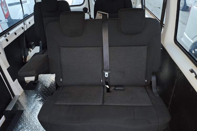 Used JMC Fushun 2023 2.0T Automatic Mid-Range High-Roof Commercial Multi-Purpose 7-Seater Passenger Vehicle Left Rear Seat