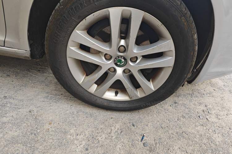 Used Skoda Octavia 2013 1.6L Automatic Yijun Edition
