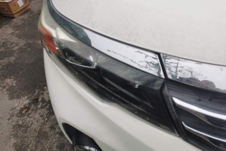 Used GAC Trumpchi GS3 2017 200T Automatic Luxury Edition Right Front Headlight