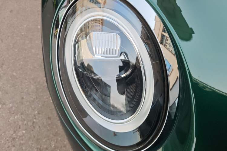 Used MINI 2018 2.0T COOPER S Classic Edition Right Front Headlight