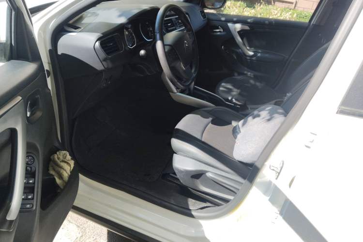 Used Citroen C3-XR 2015 1.6L Automatic Pioneer Model