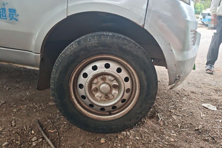 Used Wuling Rongguang 2011 1.2L Base Version
