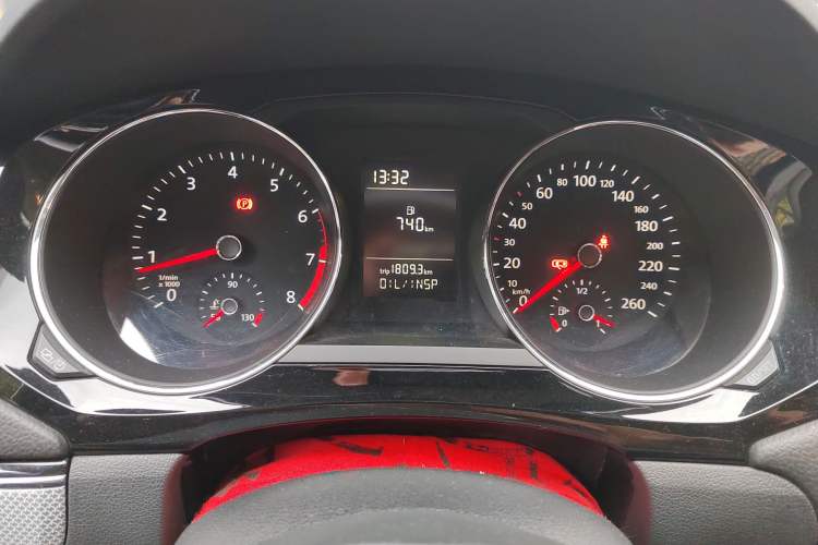 Used Volkswagen Sagitar 2015 230TSI Manual Comfort Version