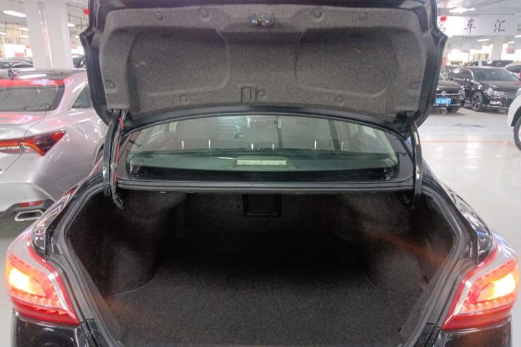 Used Nissan Teana 2013 2.0L XL Comfort Edition
