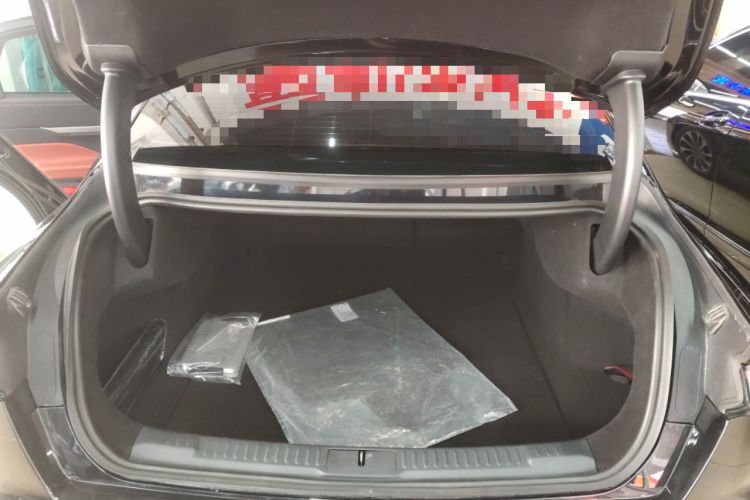 Used Lincoln Z 2022 iXiang Deluxe Edition Trunk