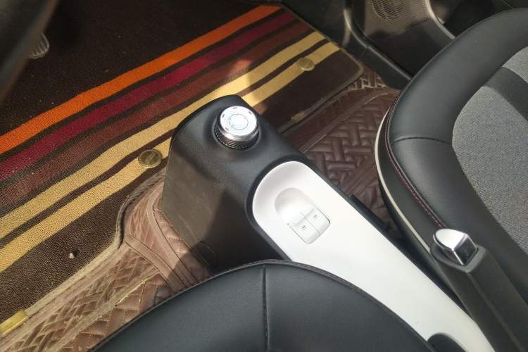 Used Wuling Hongguang MINIEV 2022 GAMEBOY 200km Gaming Edition with Lithium Iron Phosphate