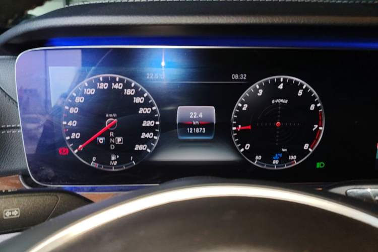 Used Mercedes-Benz E-Class 2016 E 200 L
