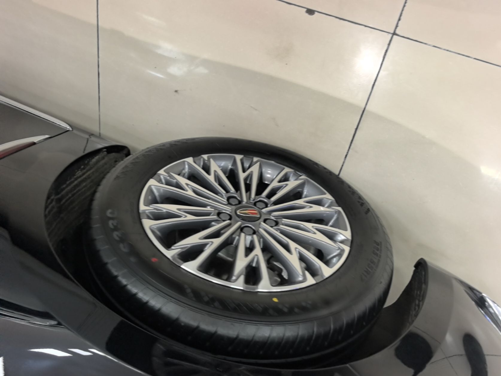 Hongqi H5 2024 1.5T DCT Smart Connect Flagship Edition - Chinese Trim Yun — снимка 10