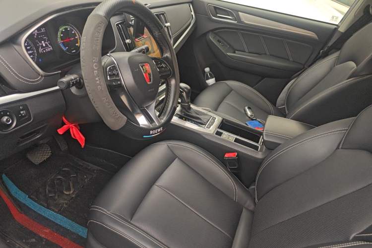 Used Roewe RX5 New Energy 2019 eRX5 50T 4G Connected Excellence Edition
