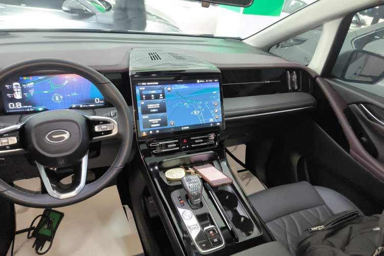 Used GAC Trumpchi M8 2024 Master Series 400T Prestige Edition Audio And AC Panel