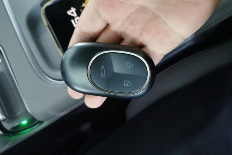 Used Nio EC6 2024 75 kWh
