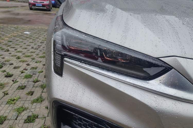 Used AION S 2023 Meizu 580 Lithium Iron Phosphate Right Front Headlight