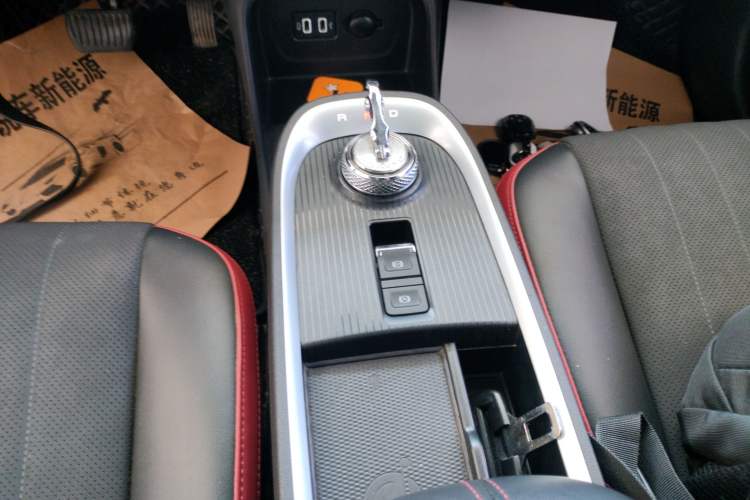 Used ORA Good Cat GT 2022 Mulan Edition 480km Long-Range续航 Gear Lever