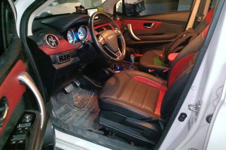 Used Haval H1 2016 Blue Label 1.5L AMT Urban Model