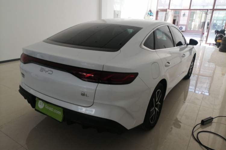Used BYD Qin L 2024 DM-i 80KM Beyond Model Rear Right 45 Deg
