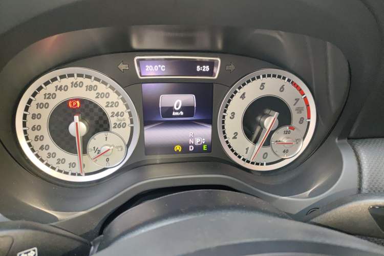 Used Mercedes-Benz A-Class 2015 A 200 Fashion Model