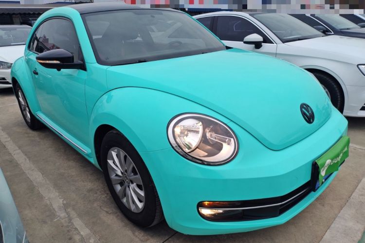 Used Volkswagen Beetle 2015 180TSI model
