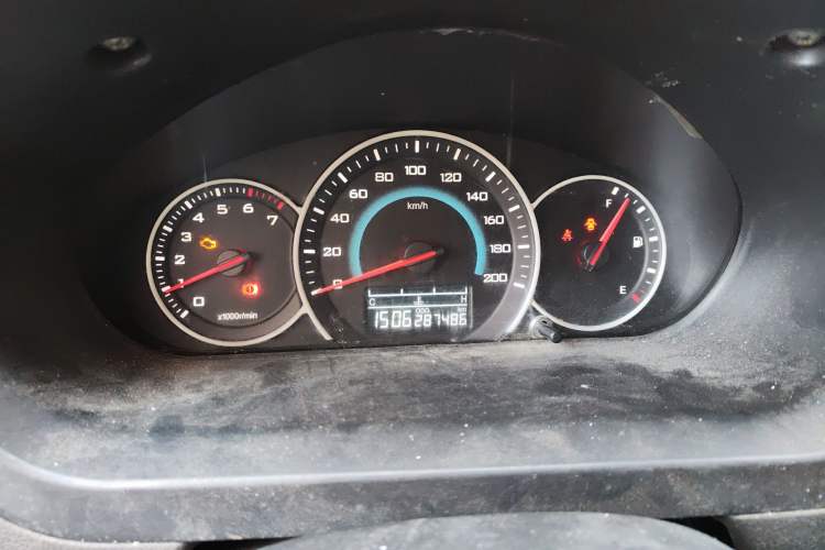 Used Wuling Rongguang V 2018 1.5L Standard Version
