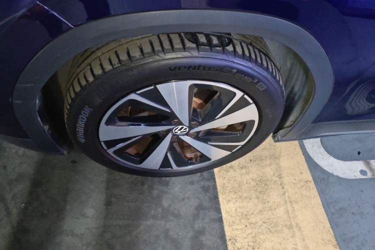 Used Volkswagen ID.6 X 2021 Pro Smart Long-Range Edition
