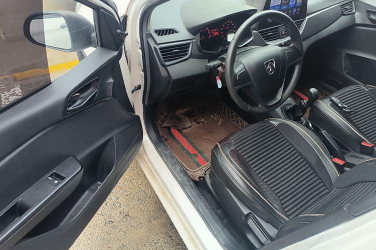 Used Baojun 310 2020 1.2L Manual Value Edition