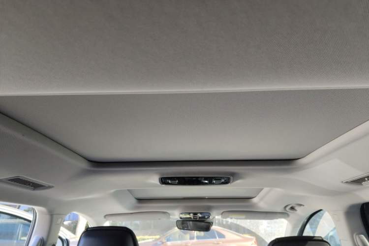 Used Roewe iMAX8 2021 400TGI Supreme Series Prestige Edition