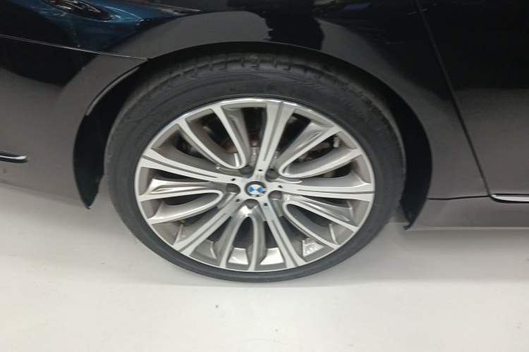 Used BMW 7 Series 2021 740Li Leading Edition Luxury Package
