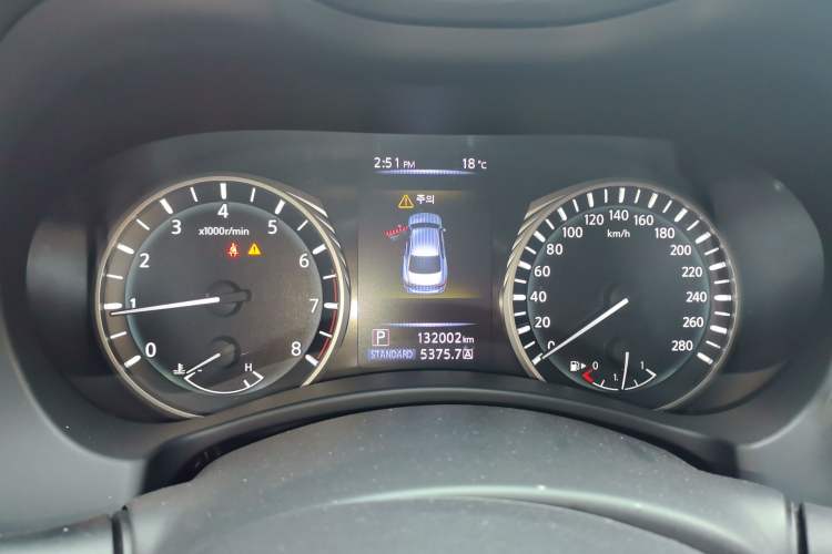 Used Infiniti Q50L 2018 2.0T Enjoyment Version China V Standard
