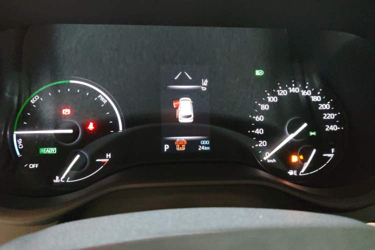 Used Toyota SIENNA 2026 Model 2.5L Dual-Engine Two-Wheel-Drive Comfort Edition