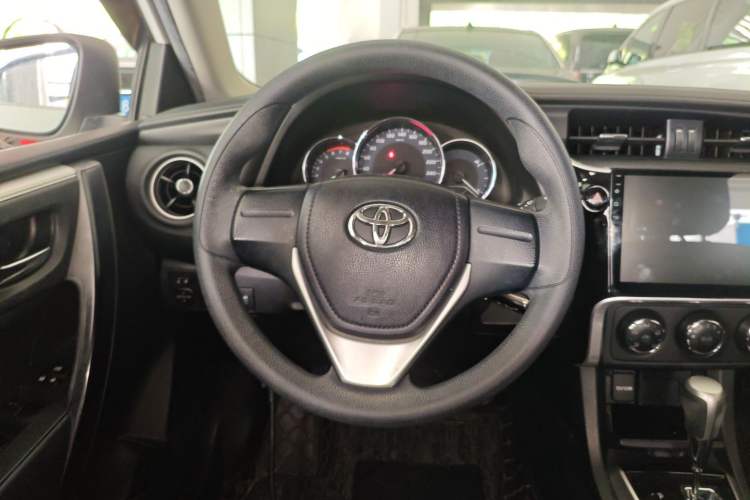 Used Toyota Corolla 2017 Revised Version 1.2T S-CVT GL
